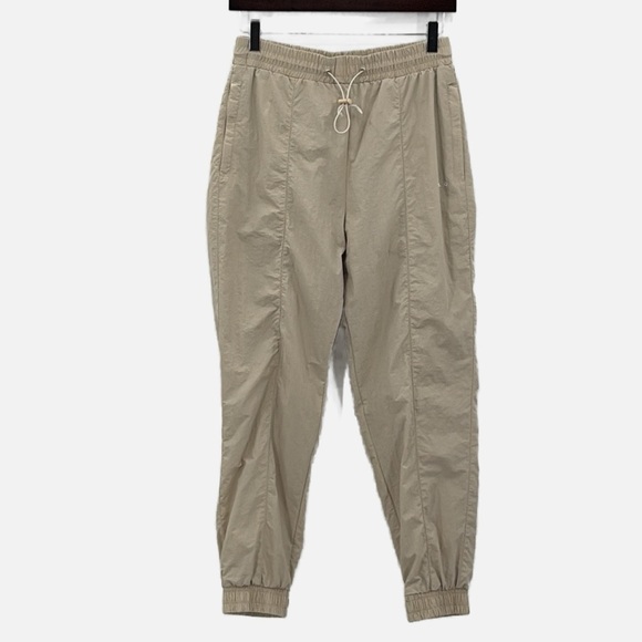 Wilo The Label Parachute Jogger Pants in Beige - Size XS - Picture 2 of 8